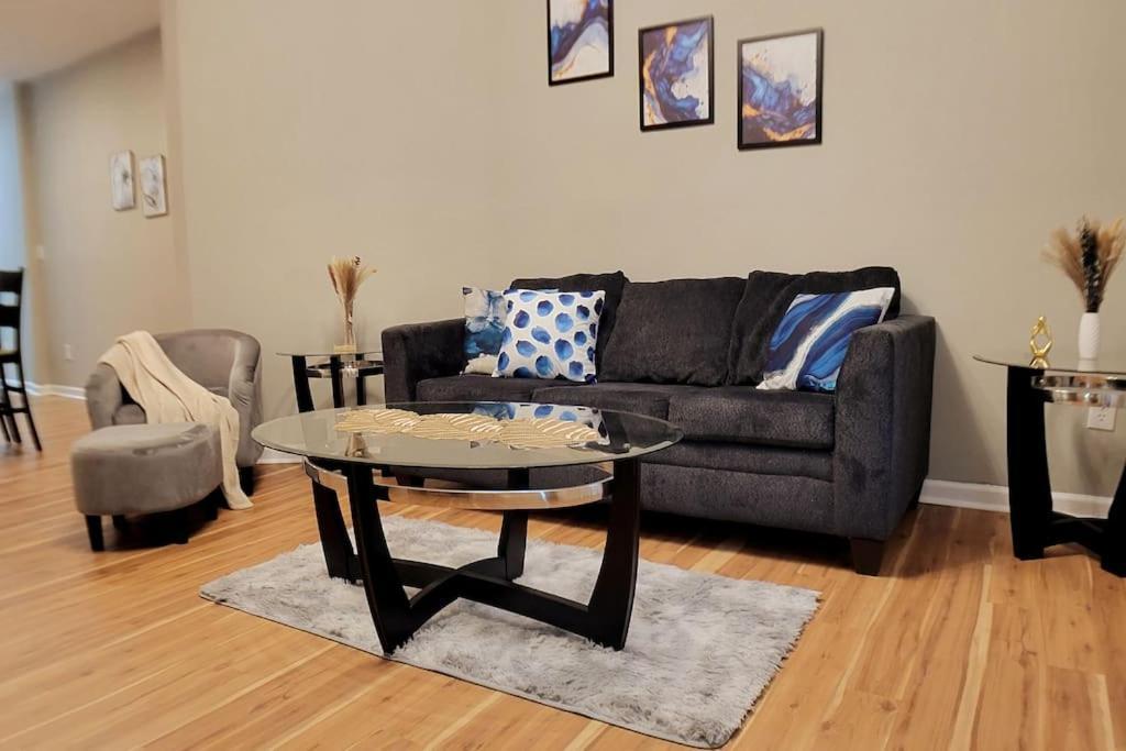 인디애나폴리스 2 Bd 2 Bath - 5 Min To Downtown 빌라 외부 사진